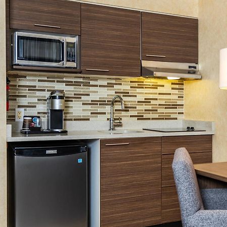Grand Park Hotel & Suites Downtown Vancouver, Ascend Hotel Collection Zewnętrze zdjęcie