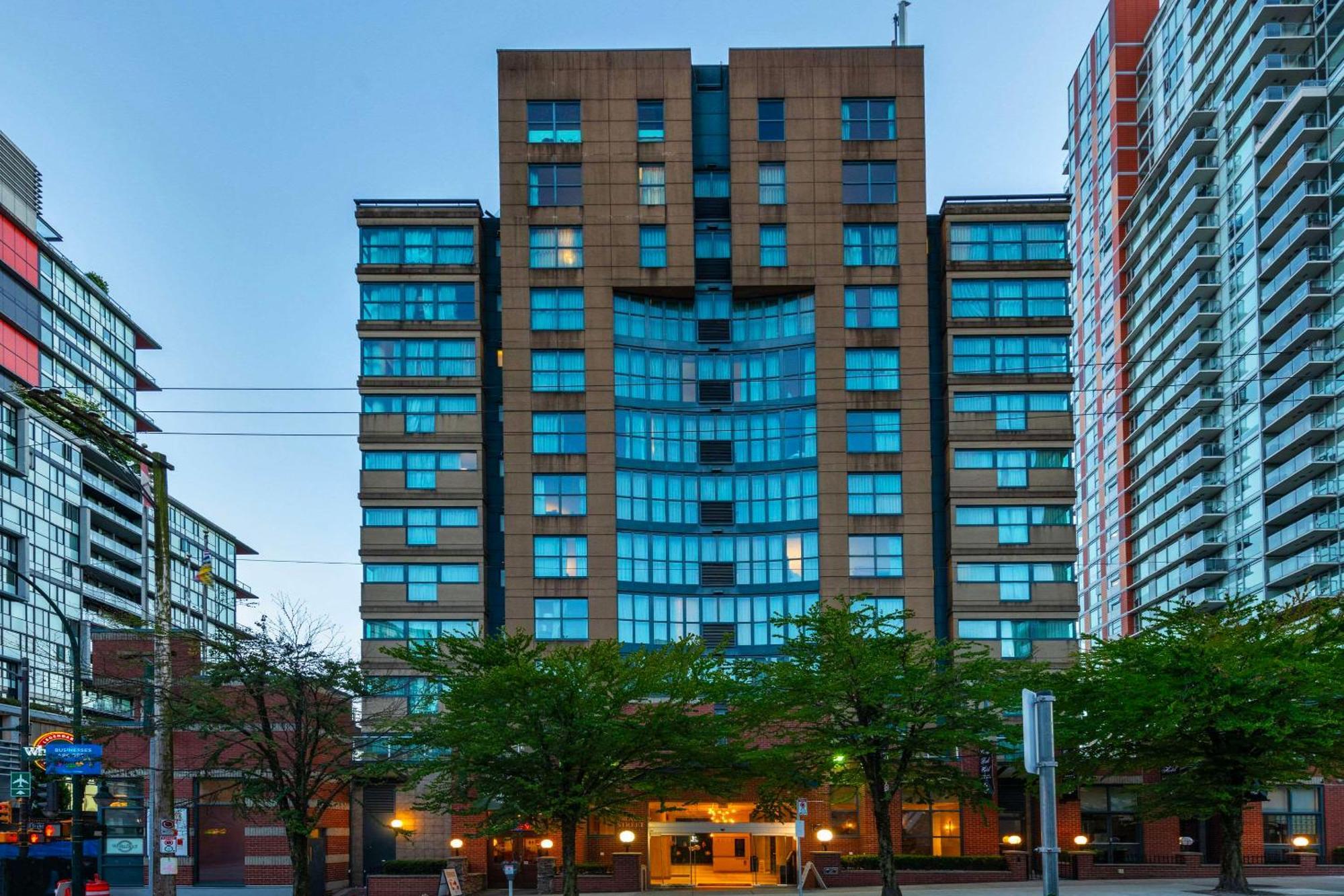 Grand Park Hotel & Suites Downtown Vancouver, Ascend Hotel Collection Zewnętrze zdjęcie