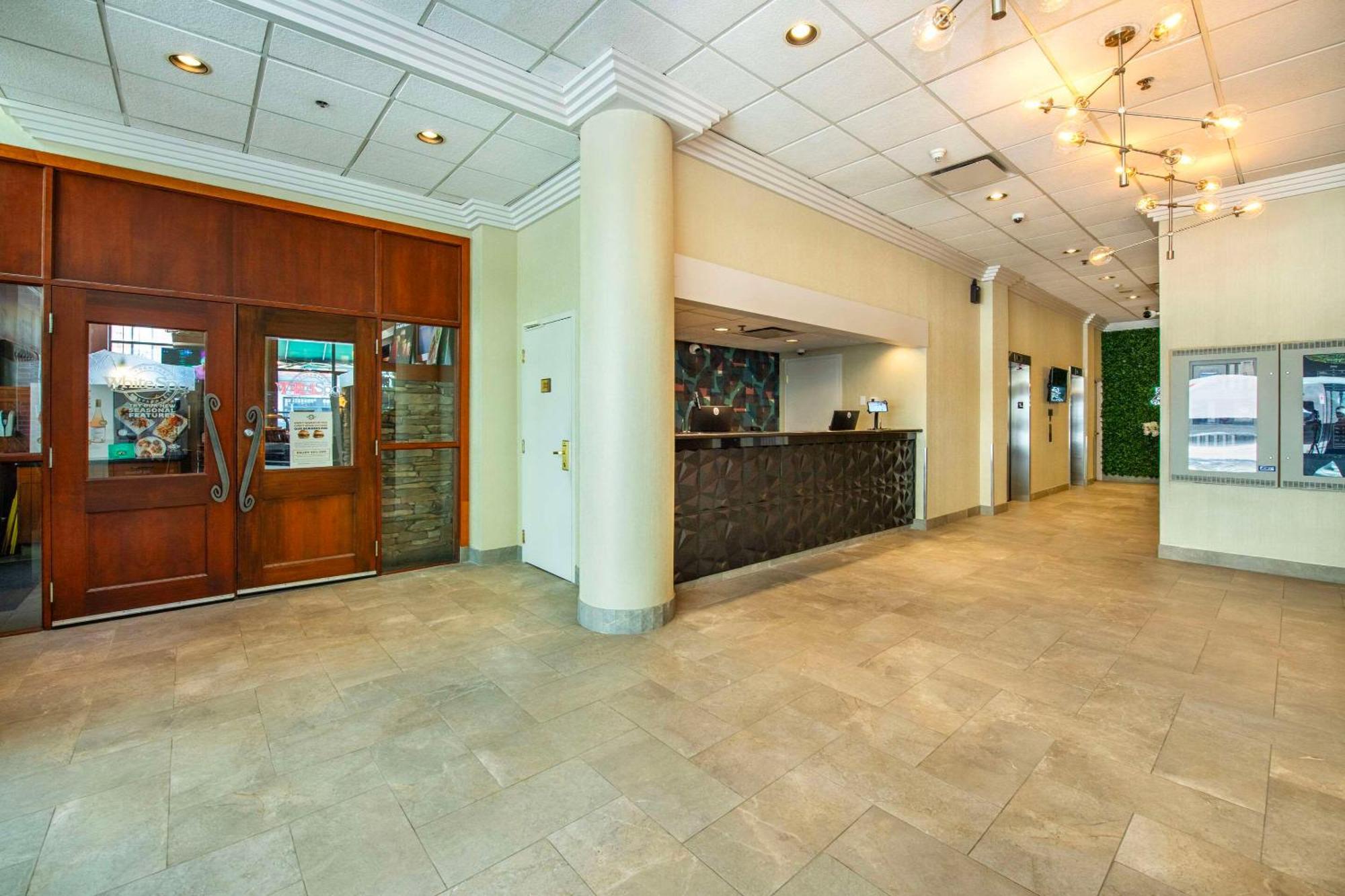 Grand Park Hotel & Suites Downtown Vancouver, Ascend Hotel Collection Zewnętrze zdjęcie
